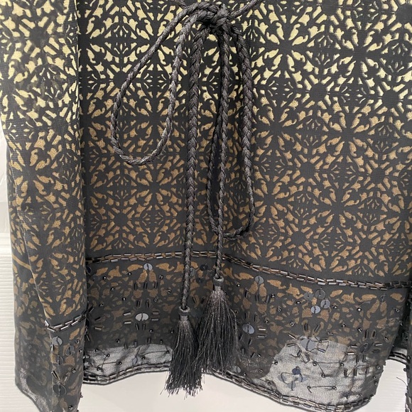 Jessica Simpson maternity blouse, black and tan size Small excellent condition. - Picture 3 of 6